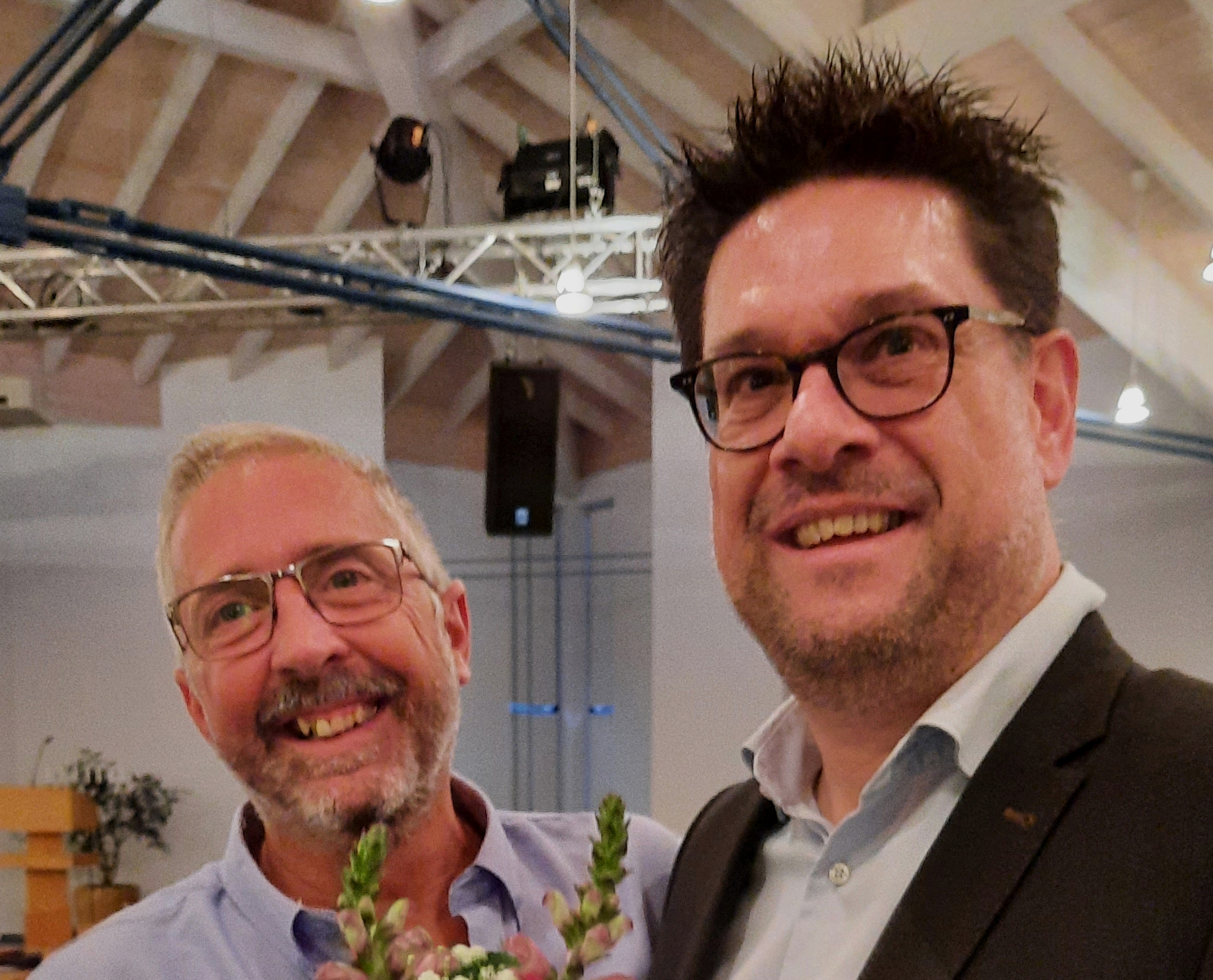 Hans Peter Pf u Marcelino R F